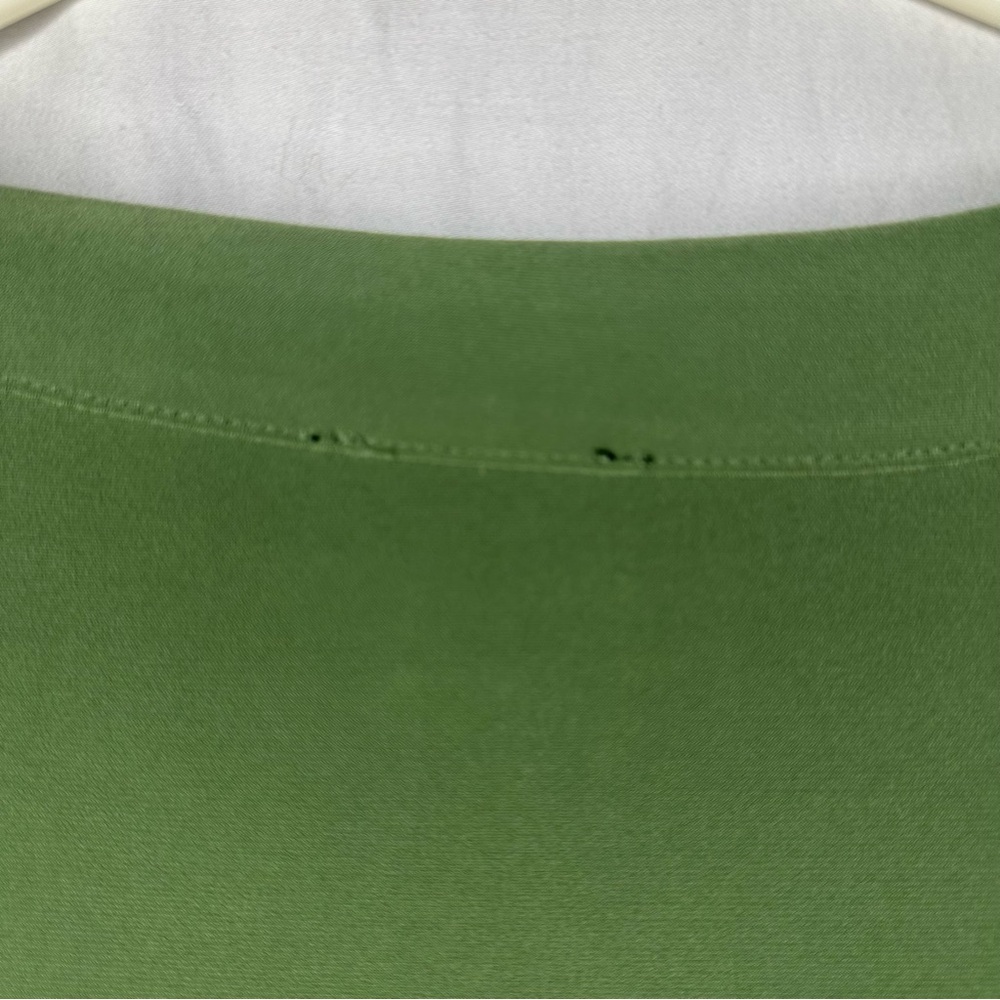 Jones New York Sleeveless Olive Green Blouse Gold Button Shoulder Sz S A164 - Picture 9 of 12